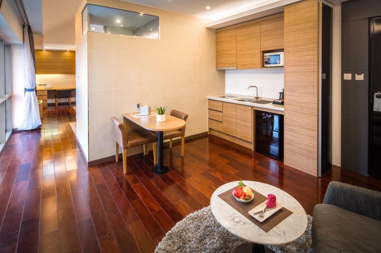 Khách sạn Charm Saigon 4*